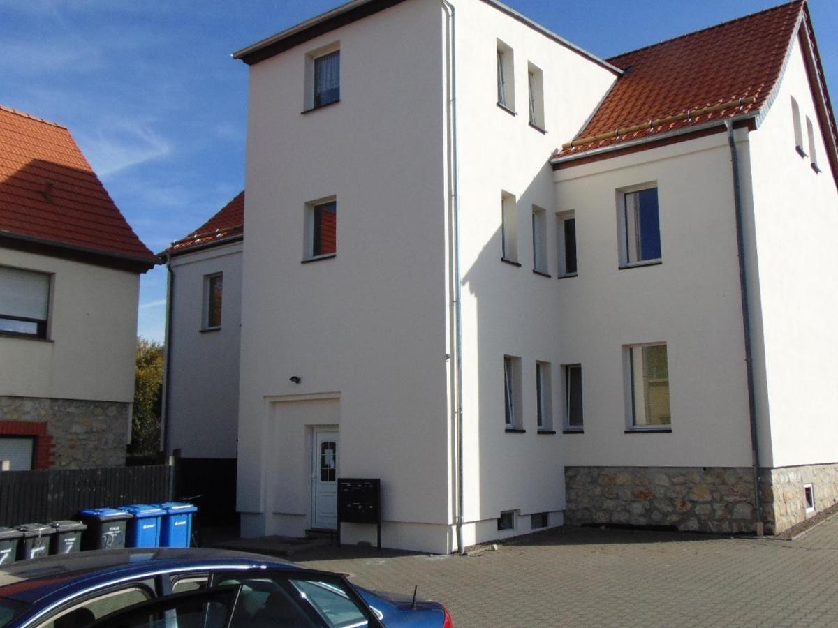 Hostel Ballenstedt Eksteriør billede